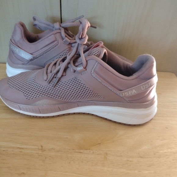U.S. Polo Assn. Women’s Mauve Athletic Sneakers – Size [6.5w] - Picture 5 of 8